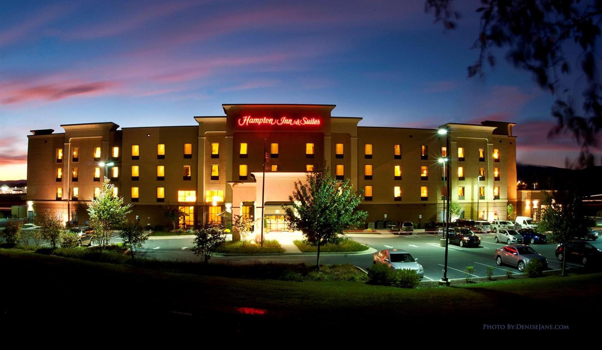 Hampton Inn And Suites Woodstock, Virginia Exterior foto